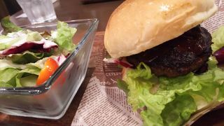 肉が旨いカフェ NICK STOCK