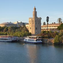 涼しい夕方の訪問がお薦めです