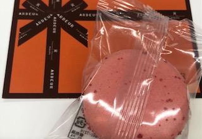 人気マカロンのお店