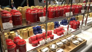 出来れば座ってゆっくり楽しみたい