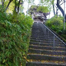 厳島神社経由でのアプローチ