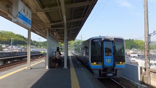 なかなかの俊足。高頻度運転。