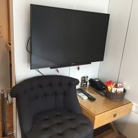 テレビとサービスのお菓子たち