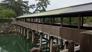 琴電高松築港駅からも見えます