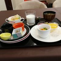 朝食に米はカニの成分も