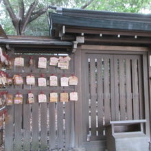 たくさんの絵馬です