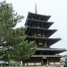 西院に入ると、すぐに飛び込んでくる光景