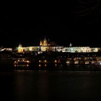 撮影スポットへも数分でアクセス可能（通りを渡ったところで）。