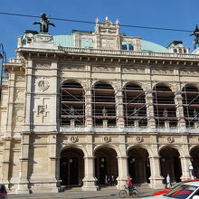 ウィーン国立オペラ座は来シーズン創立150周年を迎えます。