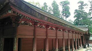 延暦寺の総本堂らしく壮重な雰囲気