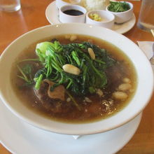 オックステールスープ