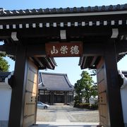 「染井霊園」のすぐ近くにある法華宗寺院