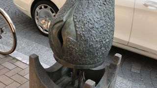 麻布十番商店街にあるモニュメント