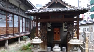 かなり変わったお寺です