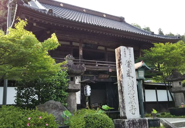 庭園がすばらしい札所十二番野坂寺