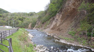 「遠音別さけ・ますふ化場」の建物もありました。