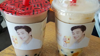 小さめのお店です。