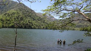 湖の周りはハイキングコース