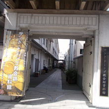 入り口の様子です。