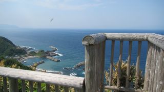 崖上からの眺めが爽快！