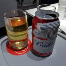 ビールはハイネケン