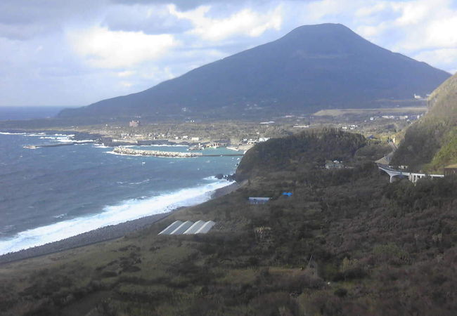 横間海水浴場 クチコミ・アクセス・営業時間｜八丈島【フォー
