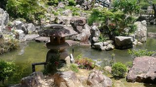 豪快な石組がいいですね