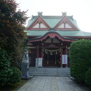 八幡神社は八王子創始の地主神。八雲神社は八王子の地名発生の神