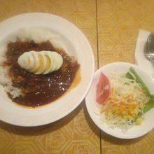 数量限定の人気メニュー、ハヤシライス（800円）