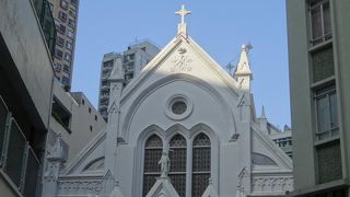 神聖な気持ちに