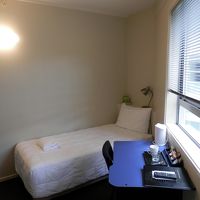 一番安い部屋だからか？ベット小さかったです。