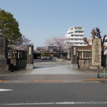 入り口の様子です。