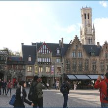 ブルグ広場から見る「鐘楼」