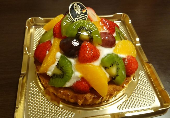 フルーツいっぱいのケーキ、おいしかった！