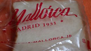 おいしい焼きたて食パンを求めて