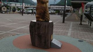 観光巡りとして