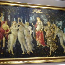 ボッティチェリの 「花」