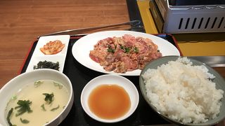 炭火焼肉ホルモン横丁 下松店