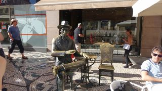 隣に座って記念撮影