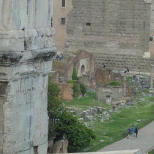 エミリアのバジリカ