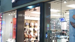 ヒールが高すぎなくて疲れにくそう