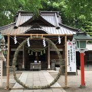 鎌倉時代創建と伝わる古い神社です。