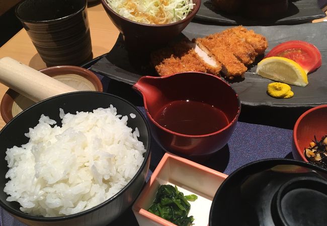 衣サクサクのトンカツが食べられました