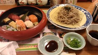 大阪にはよくある「がんこ」の寿司メインの店