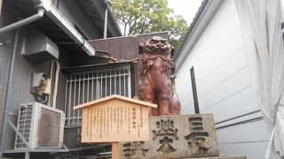 表参道の道中にあります