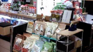 明太子を使ったお菓子もたくさんありました。