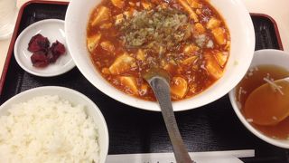 ジャンボ餃子やジャンボラーメンで有名なお店です