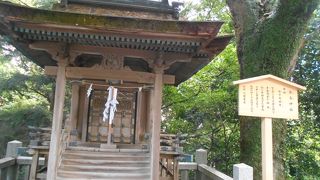 厳島神社