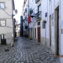 アルファマ地区