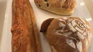 台北に何店舗もあるパン屋さん